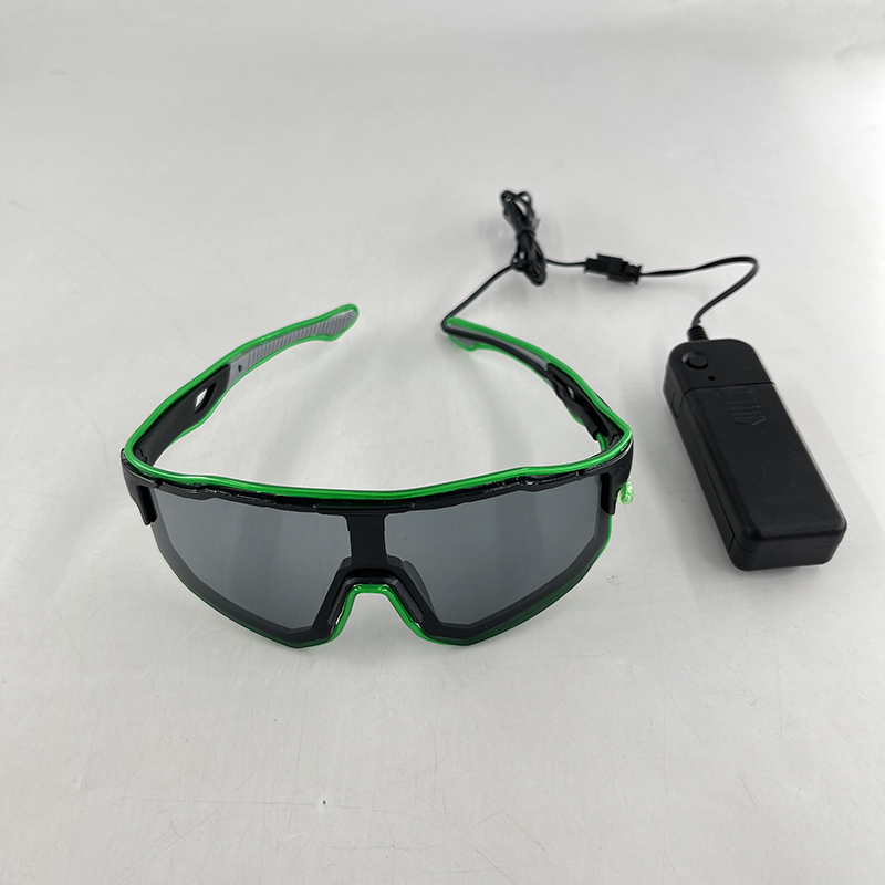 نظارات مضيئة LED مقاومة للرياح - مراجعة Glow In The Dark Party Glasses وسعره