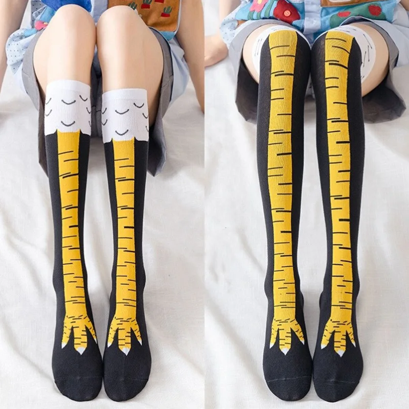 جوارب طويلة مضحكة بتصميم مخلب  - مراجعة Funny Chicken Leg Socks وسعره